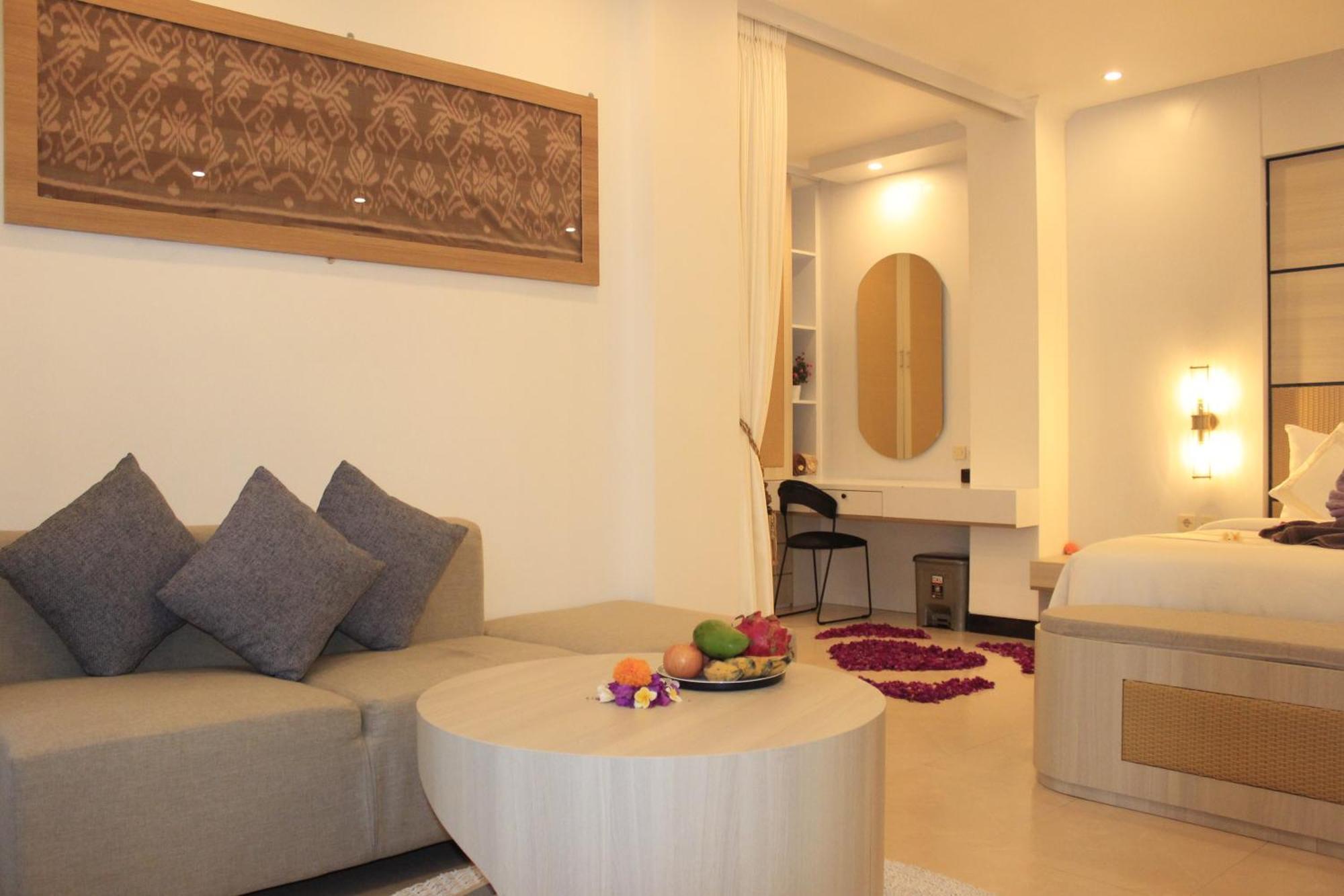 Suite Ocean Blue Batununggul Exterior foto